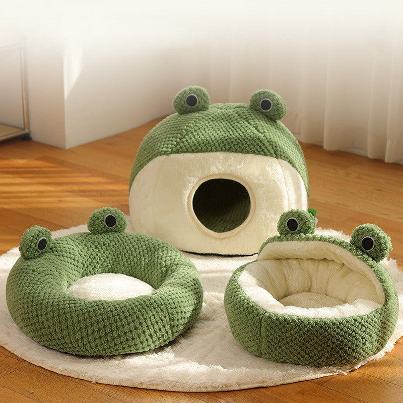 New Pet Nest Winter Warm Dog Den Cat Villa Plush Pets Mattress Small Frog Shape Semi Enclosed Kitten Puppy House Pet Supplies